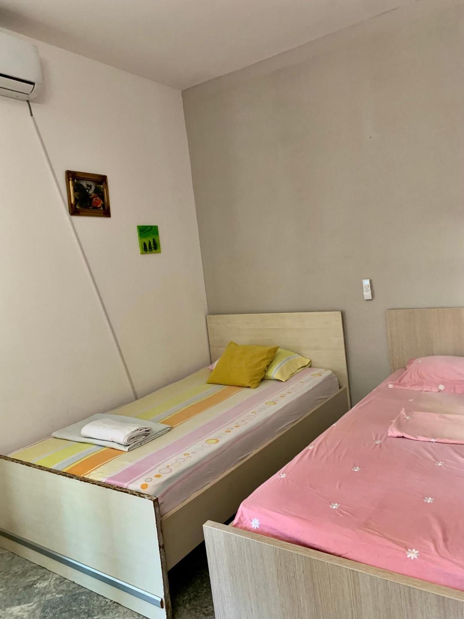 Serenade Beach Durrës Zimmer foto